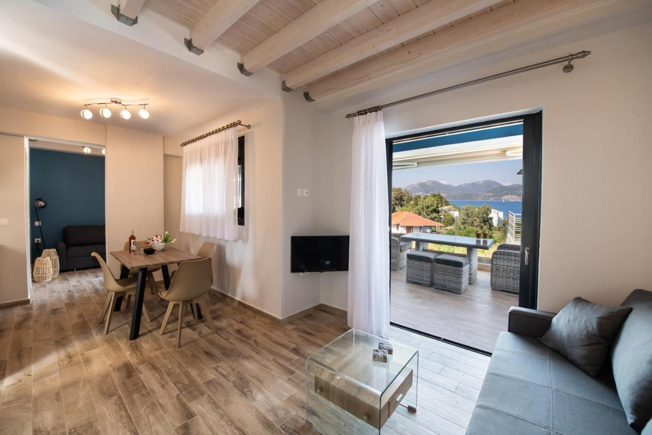Blue House Luxury Apartment Nikiana Exterior photo